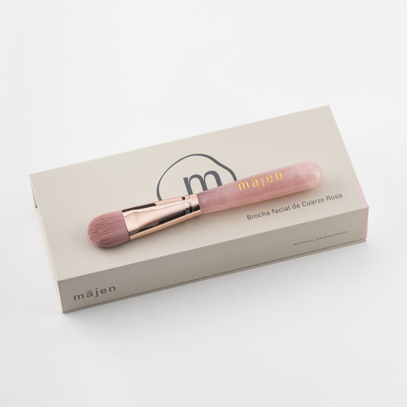 Brocha facial cuarzo rosa