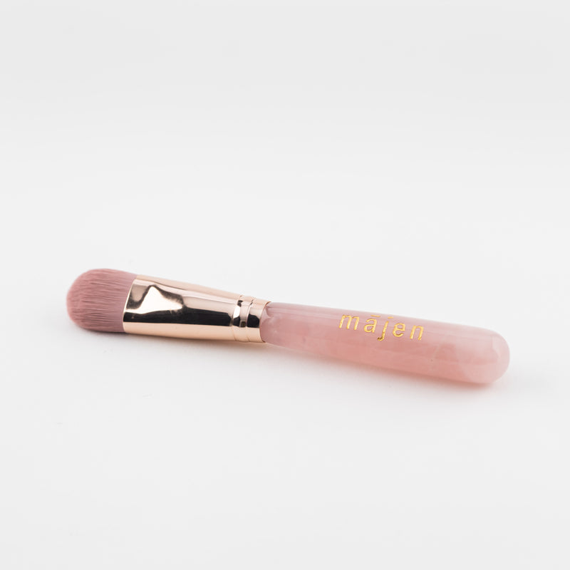 Brocha facial cuarzo rosa